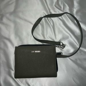 Steve Madden olive green crossbody